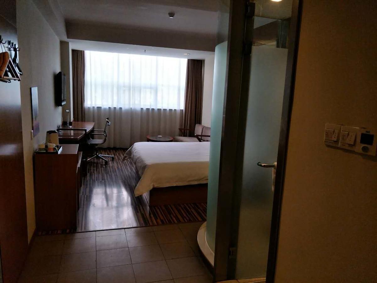 Goldmet Inn Taiyuan Dananamen Ngoại thất bức ảnh