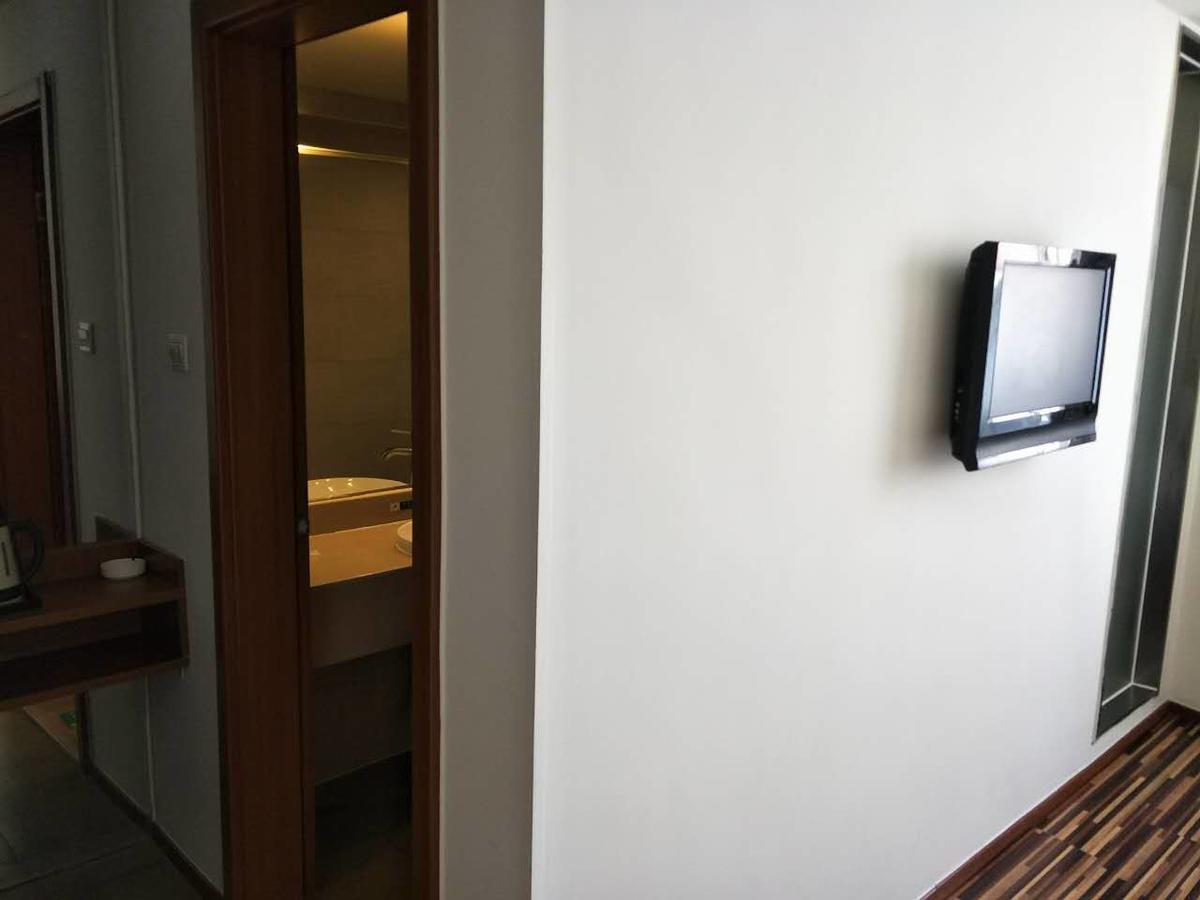 Goldmet Inn Taiyuan Dananamen Ngoại thất bức ảnh