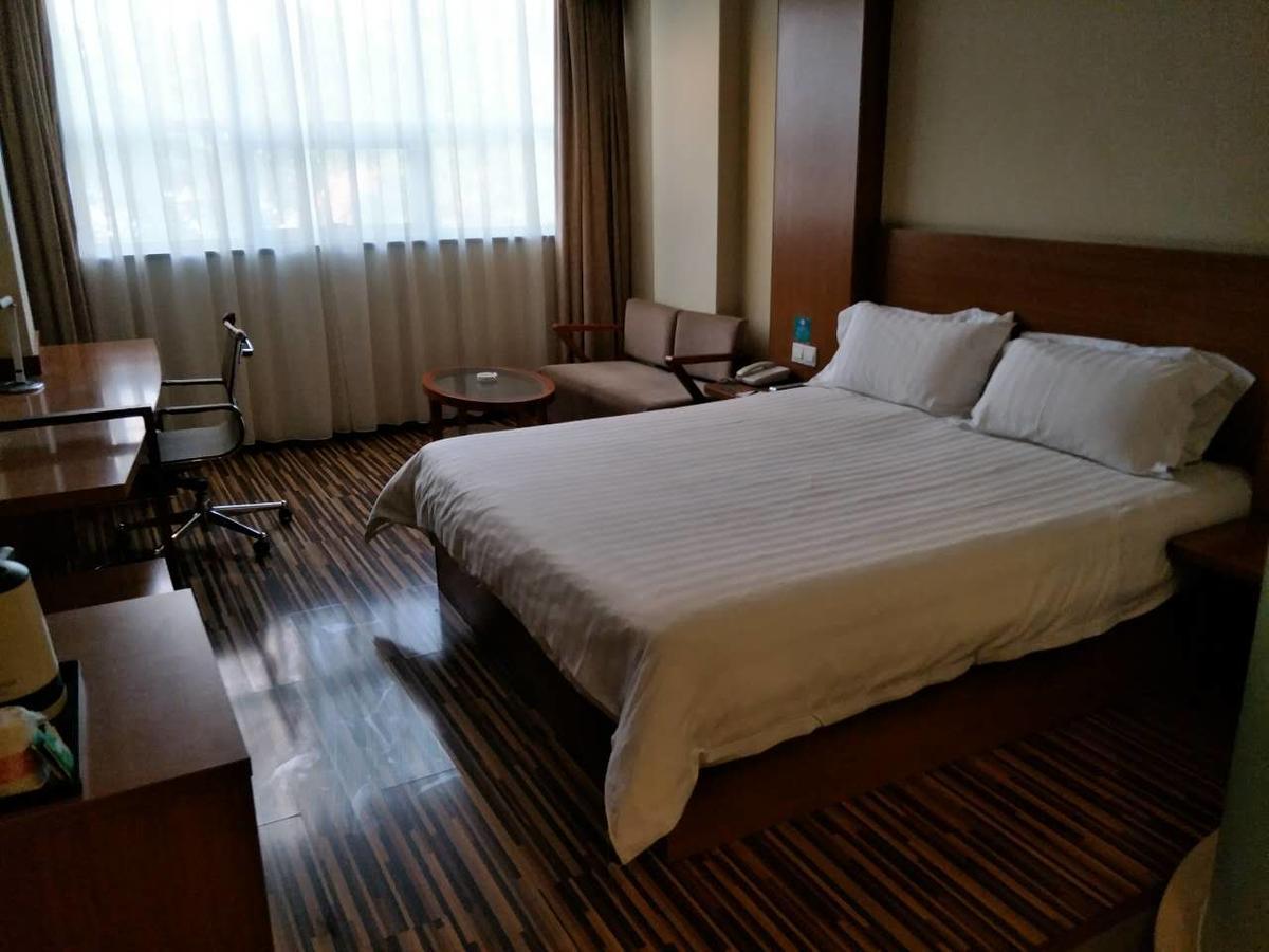 Goldmet Inn Taiyuan Dananamen Ngoại thất bức ảnh